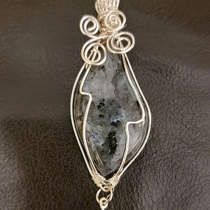 HAND CRAFTED Wire wrapped pendant
